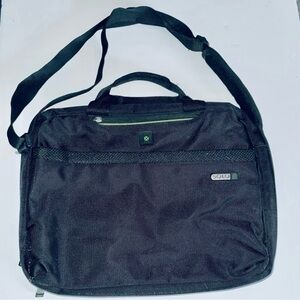SOLO Laptop Bag 15" x12"